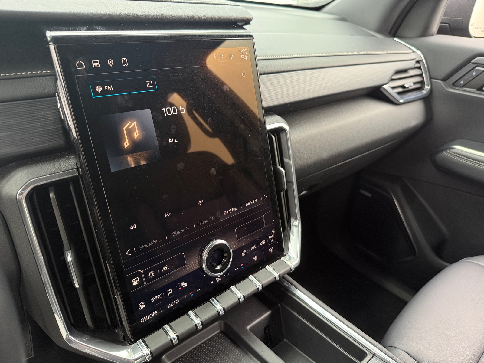 Thumbnail: 2024 GMC Acadia - 3