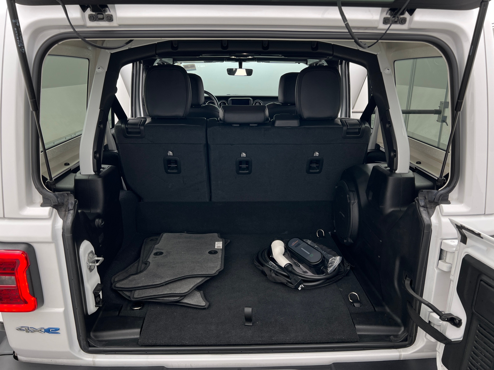 Thumbnail: 2023 Jeep Wrangler - 6