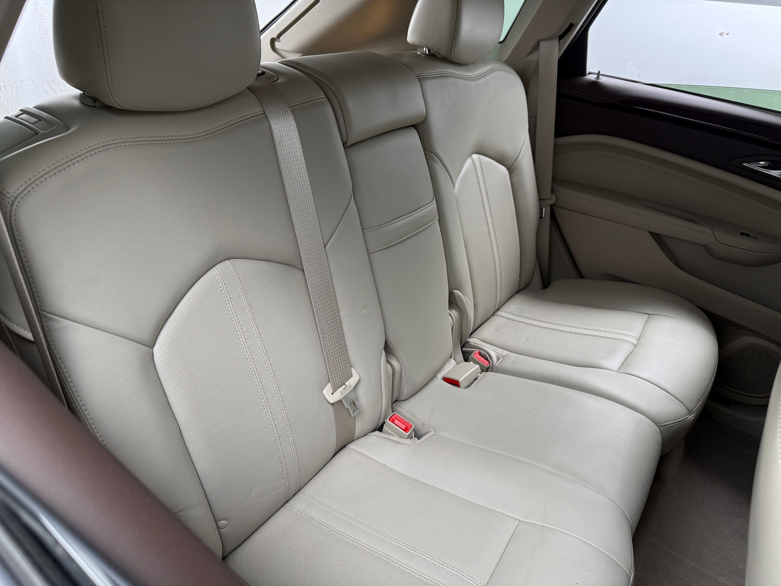 Thumbnail: 2011 Cadillac SRX - 5