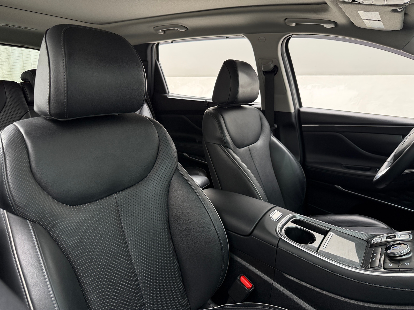 Thumbnail: 2022 Hyundai Santa Fe - 2