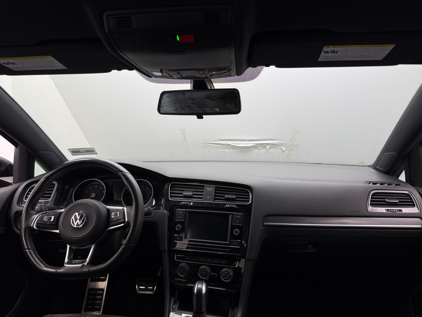 Thumbnail: 2020 Volkswagen Golf - 3