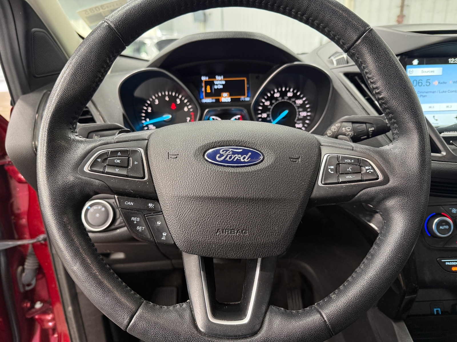 Thumbnail: 2018 Ford Escape - 4
