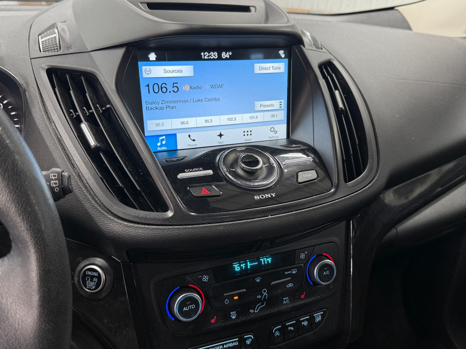 Thumbnail: 2018 Ford Escape - 3