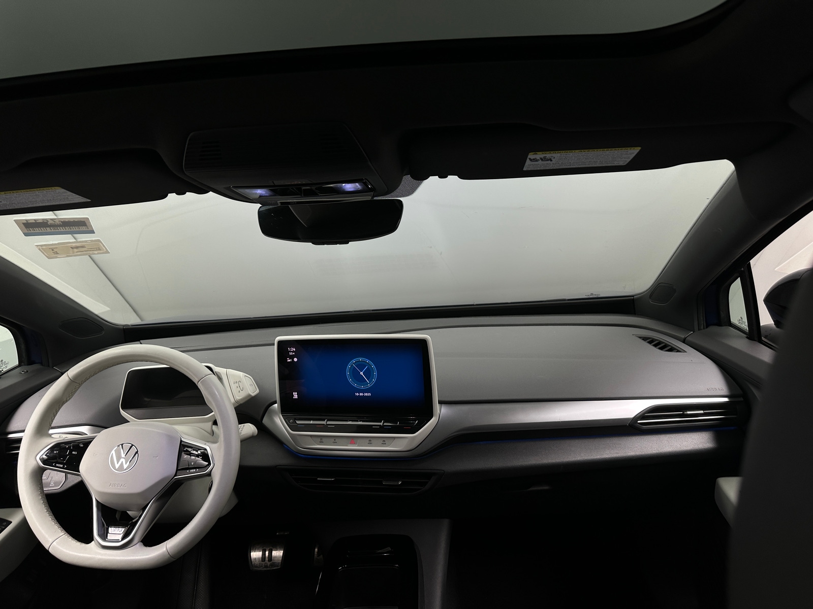 Thumbnail: 2021 Volkswagen ID.4 - 2