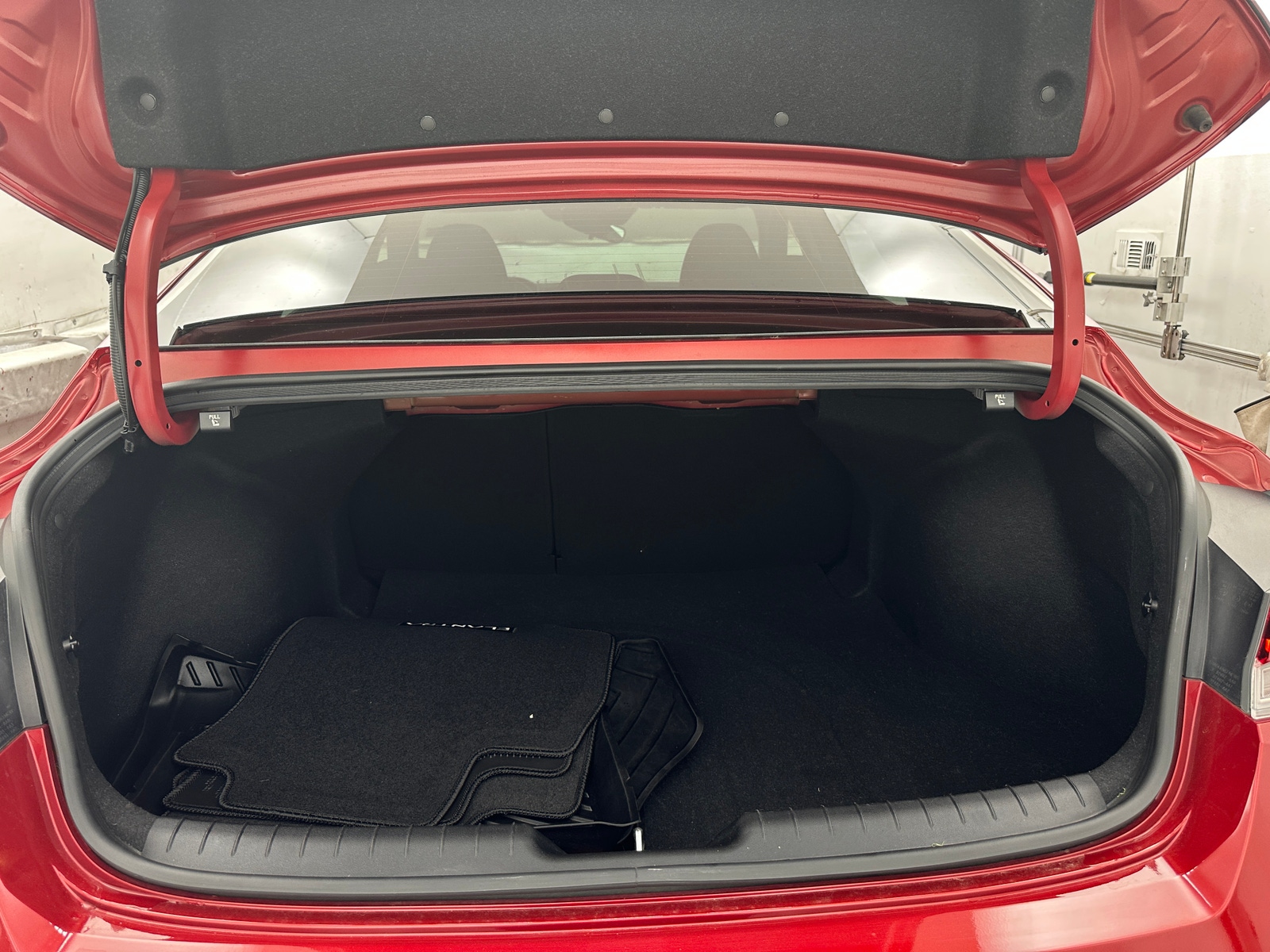 Thumbnail: 2024 Hyundai Elantra - 7