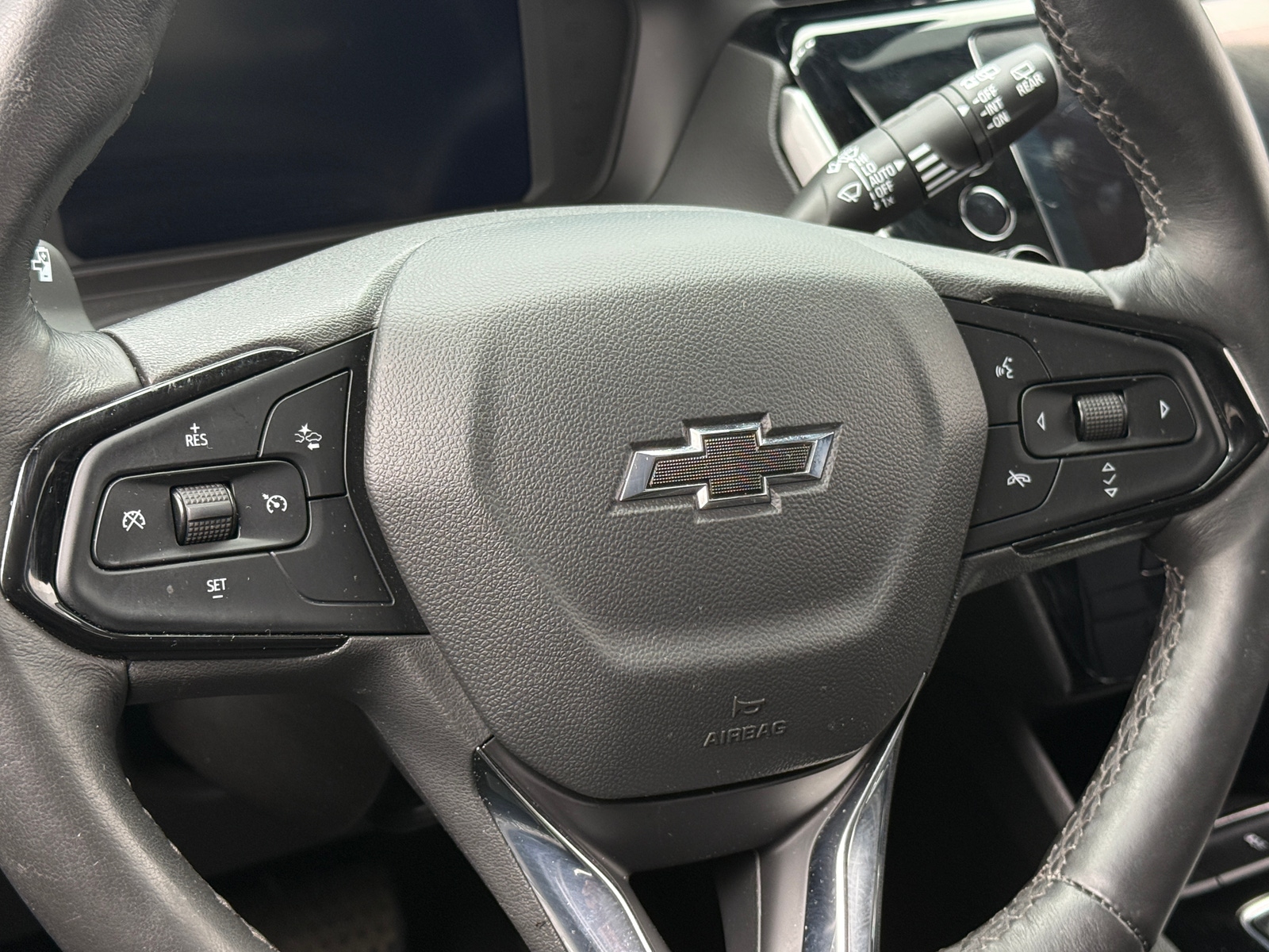 Thumbnail: 2023 Chevrolet Bolt EUV - 4