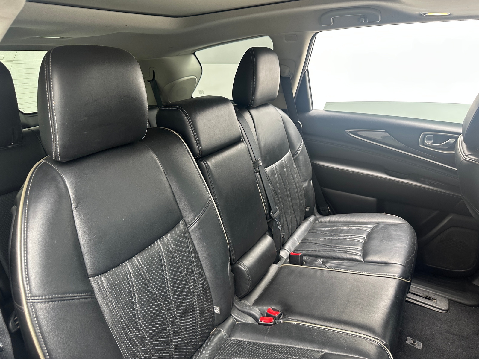 Thumbnail: 2017 INFINITI QX60 - 5