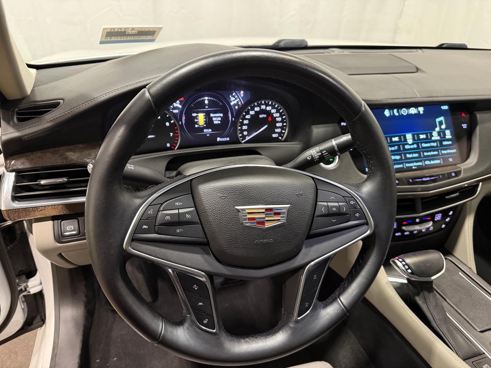 Thumbnail: 2017 Cadillac CT6 - 4