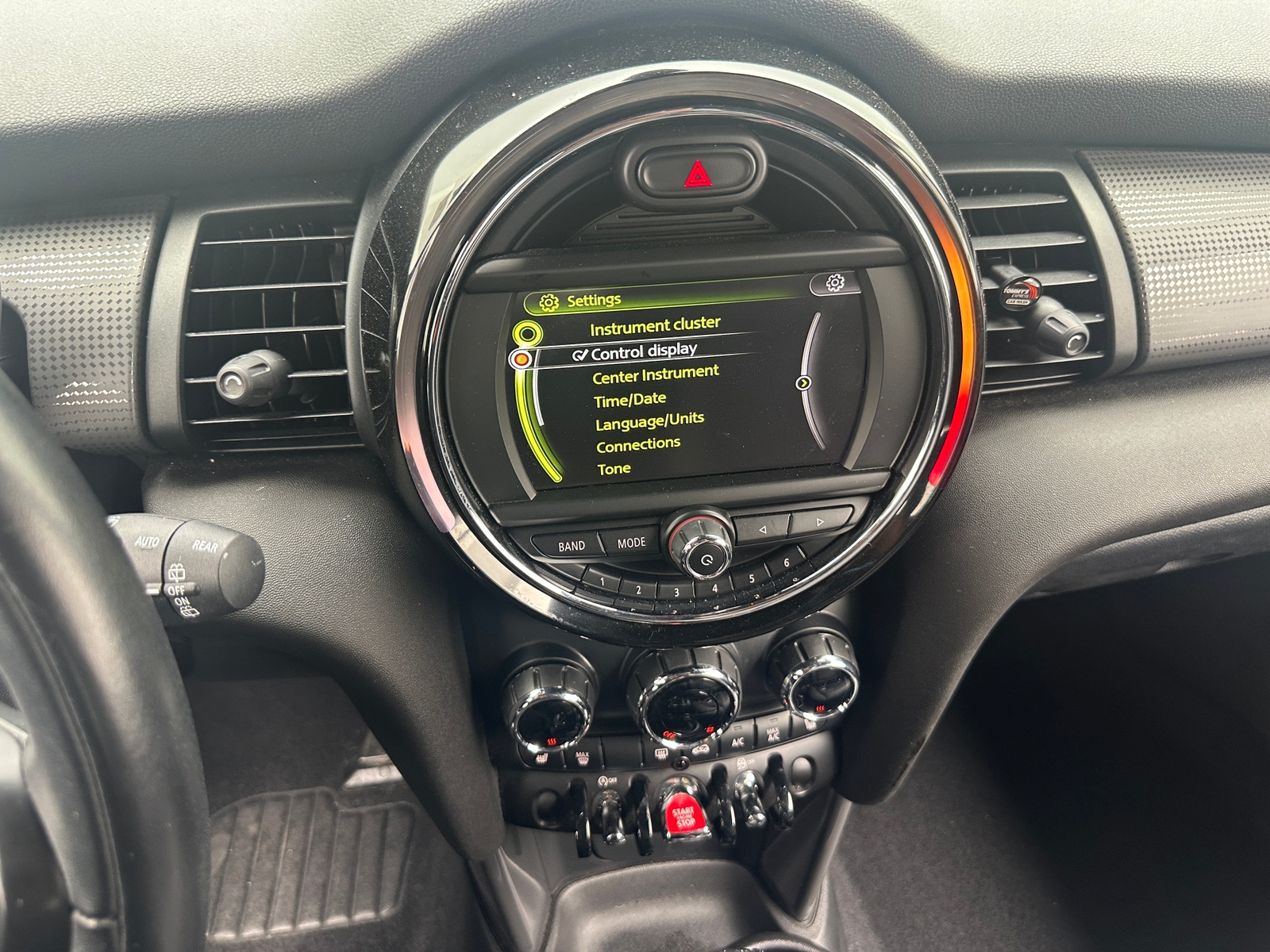 Thumbnail: 2018 MINI Cooper Hardtop - 3