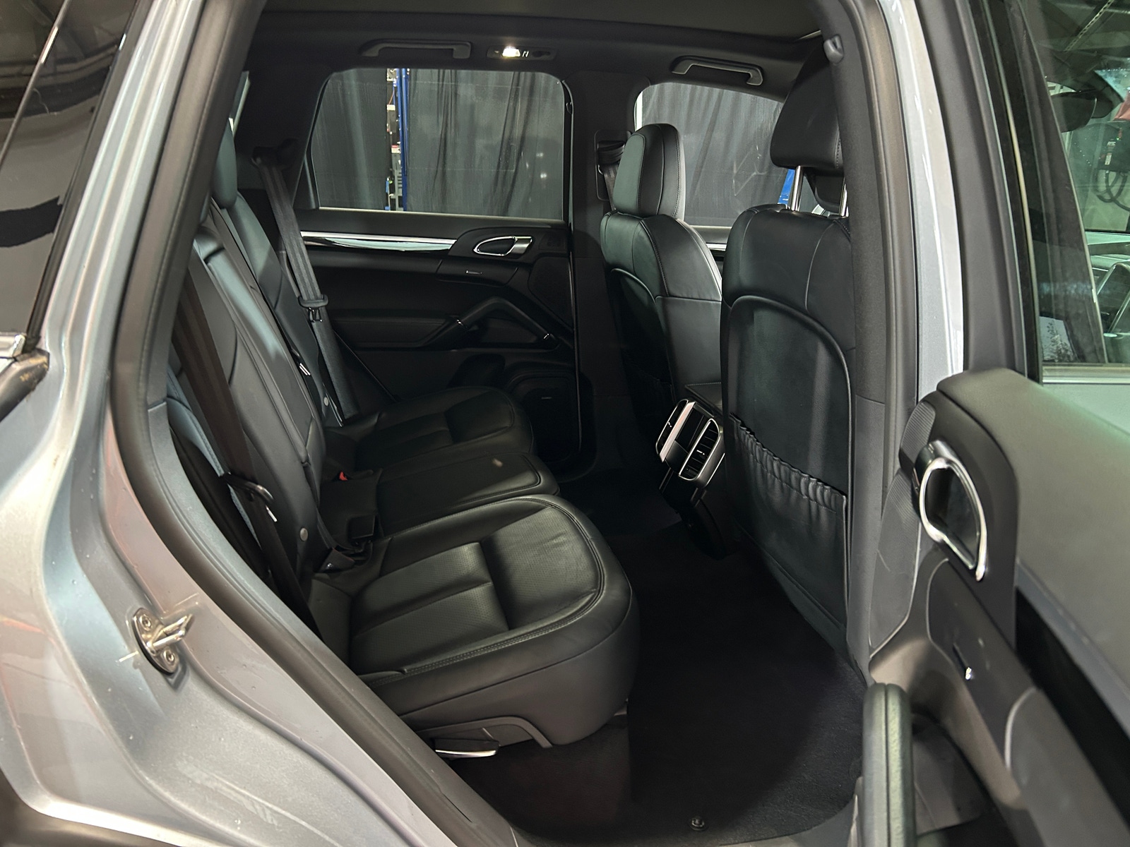 Thumbnail: 2016 Porsche Cayenne - 5