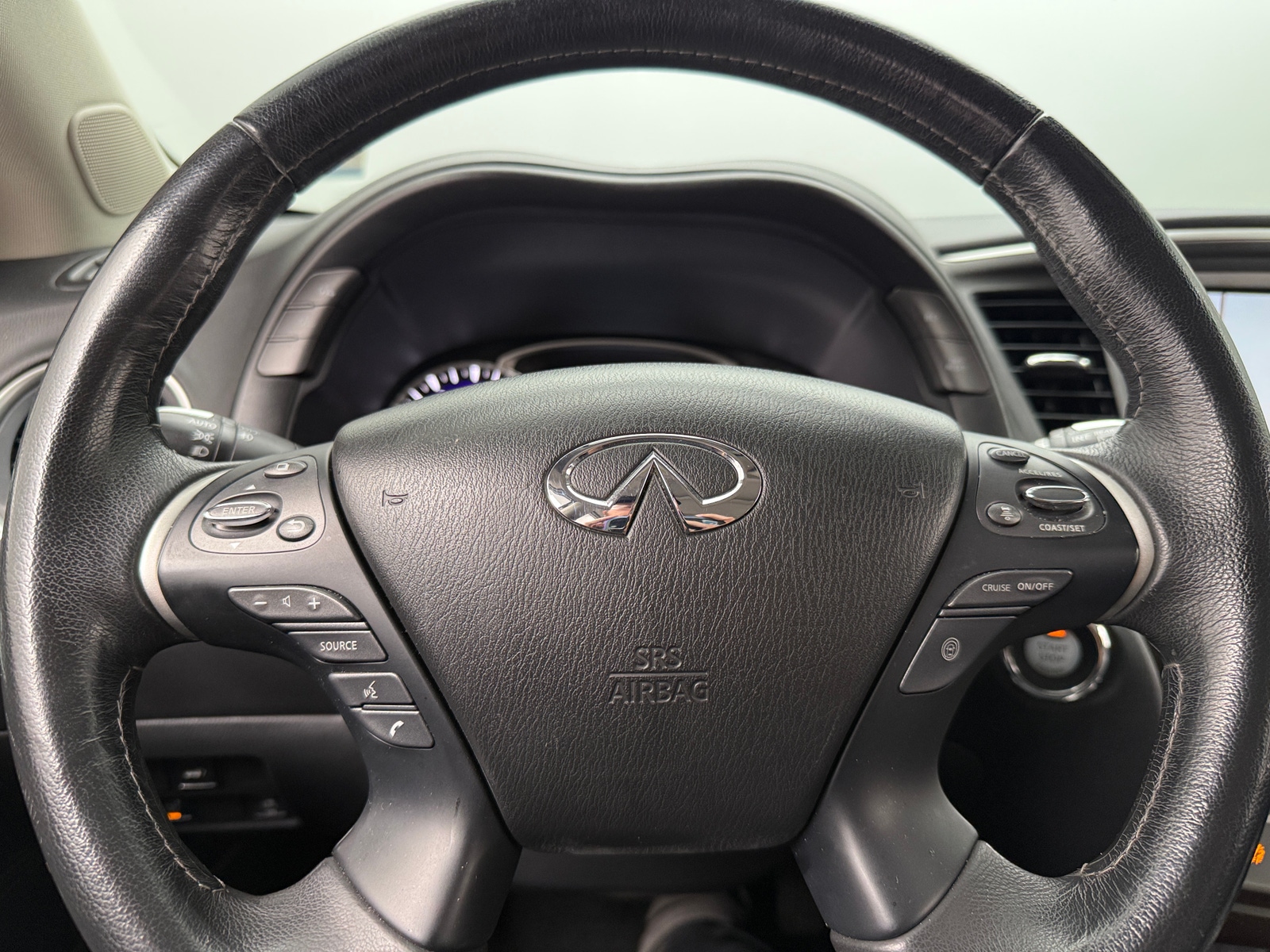 Thumbnail: 2019 INFINITI QX60 - 4