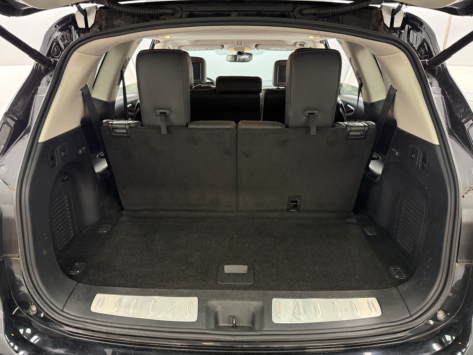 Thumbnail: 2019 INFINITI QX60 - 6