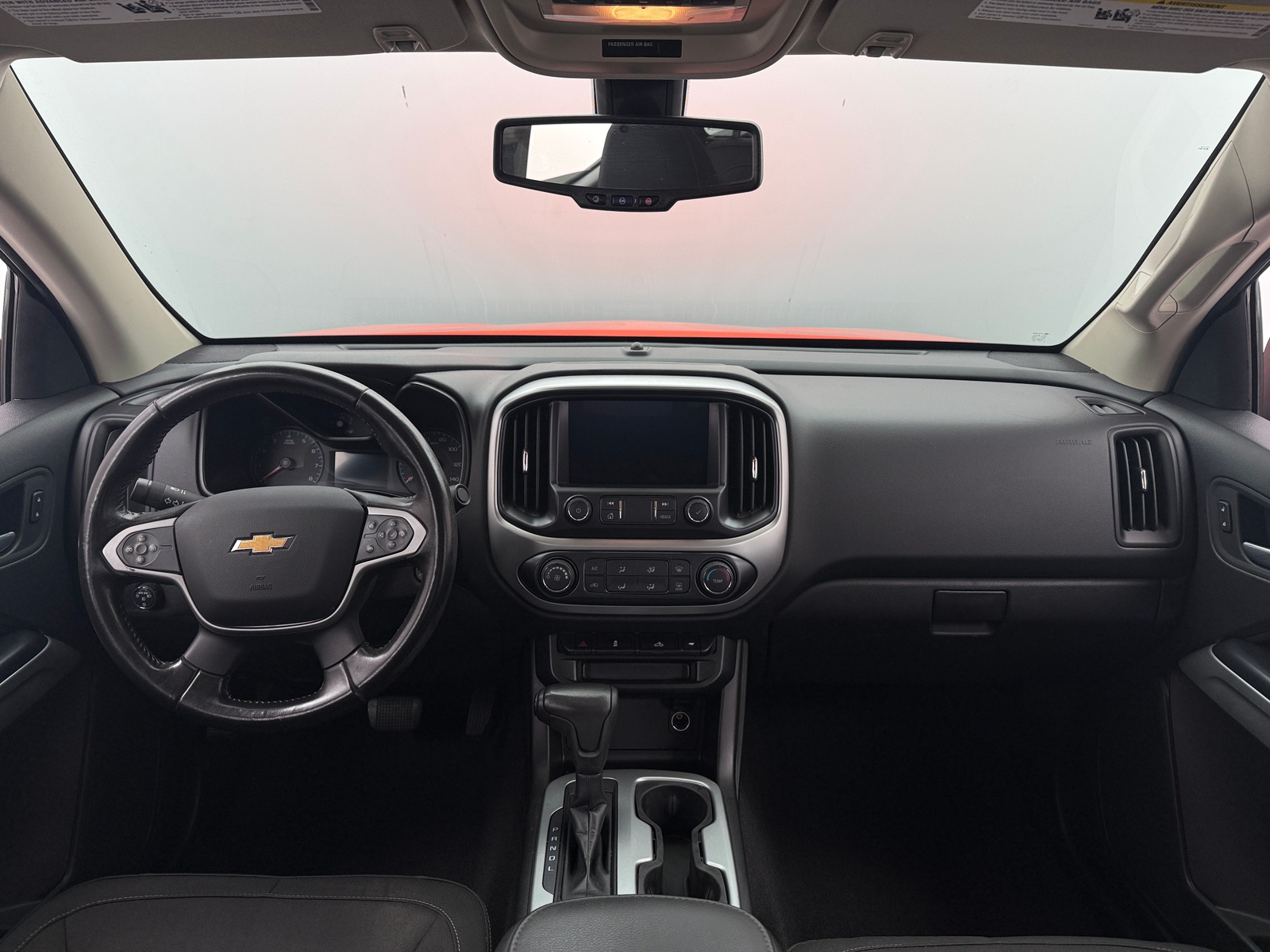 Thumbnail: 2021 Chevrolet Colorado - 3