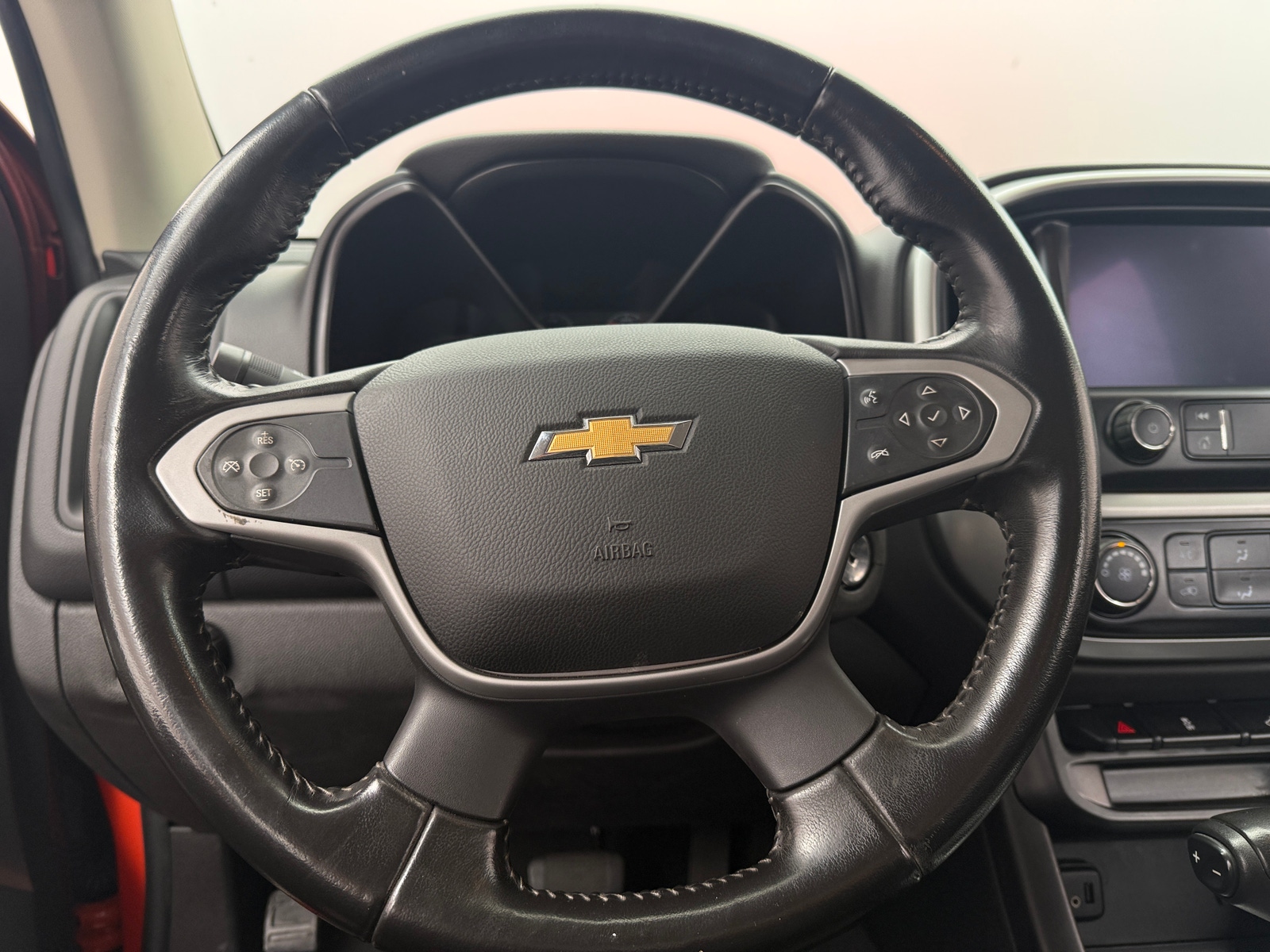 Thumbnail: 2021 Chevrolet Colorado - 5
