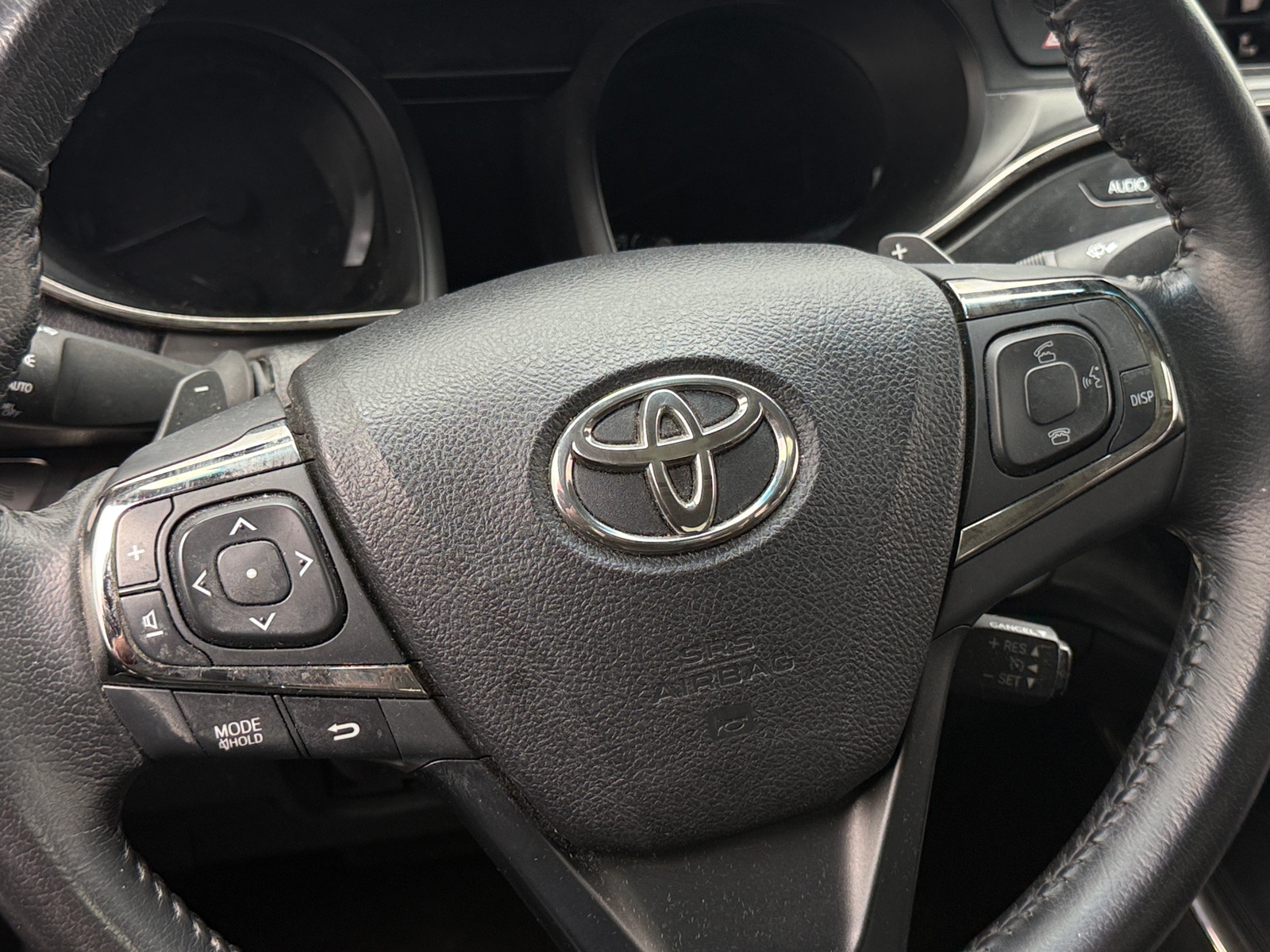 Thumbnail: 2016 Toyota Avalon - 4