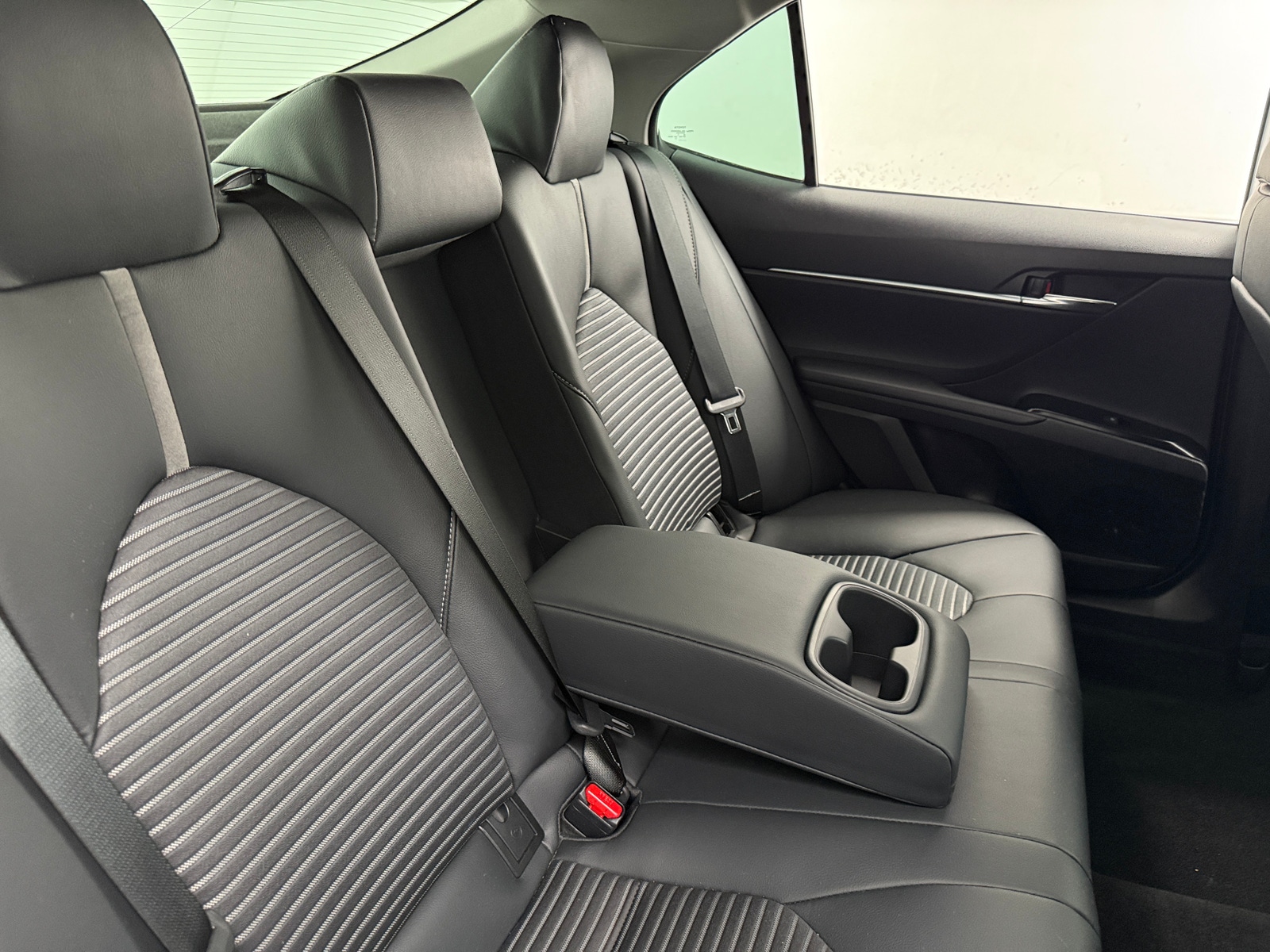 Thumbnail: 2019 Toyota Camry - 5