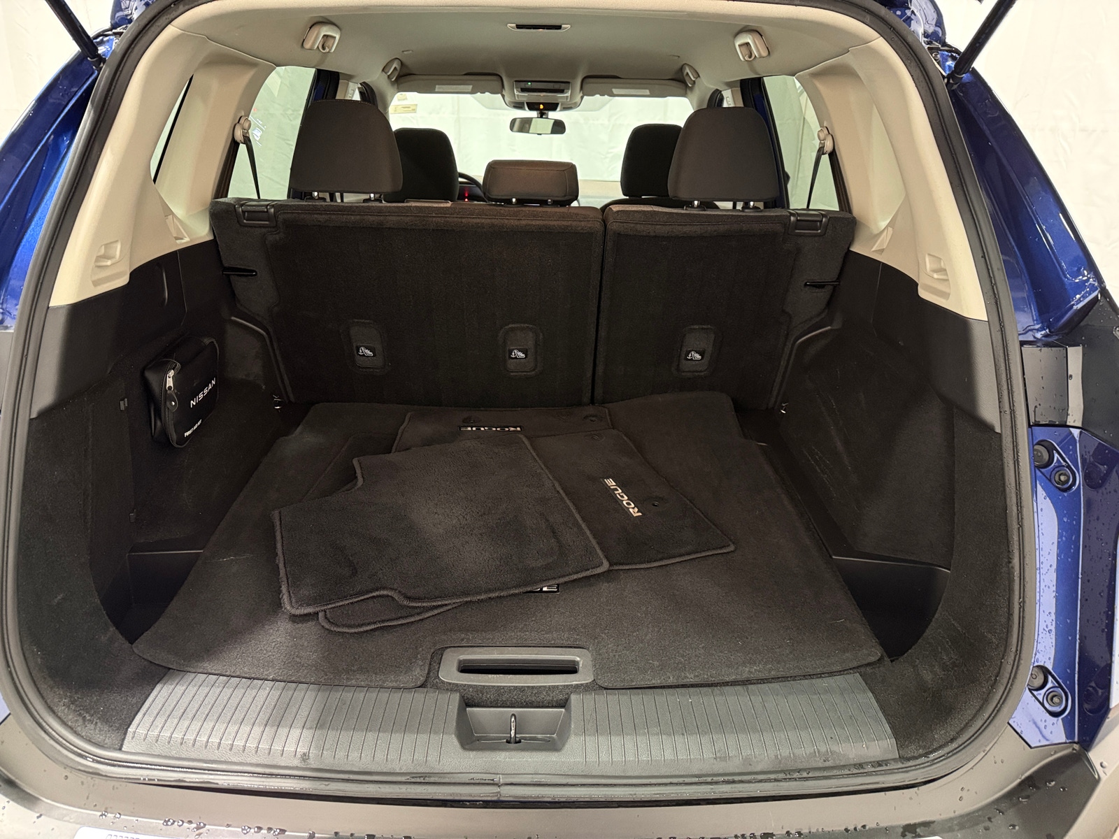 Thumbnail: 2023 Nissan Rogue - 7