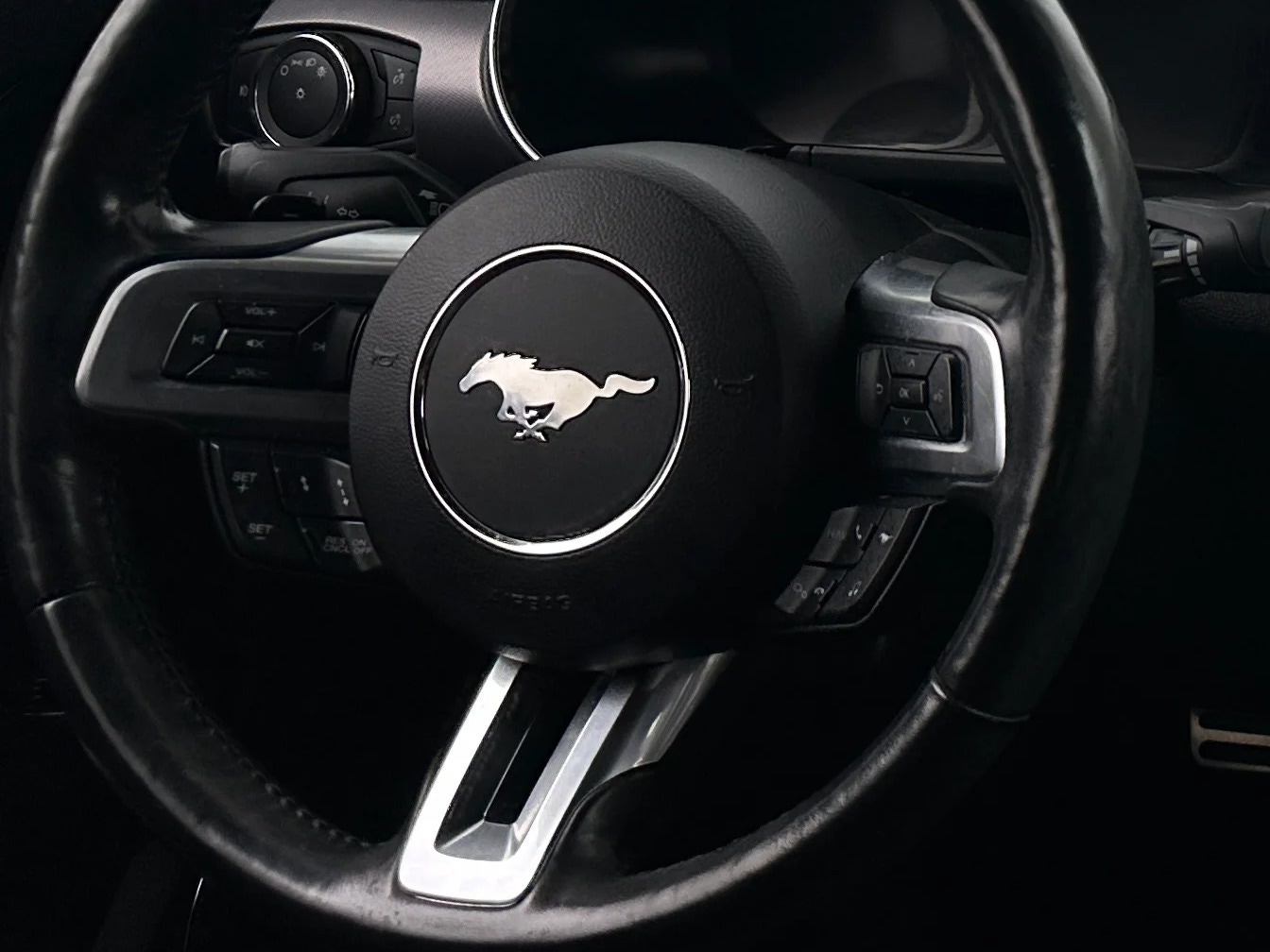 Thumbnail: 2019 Ford Mustang - 4