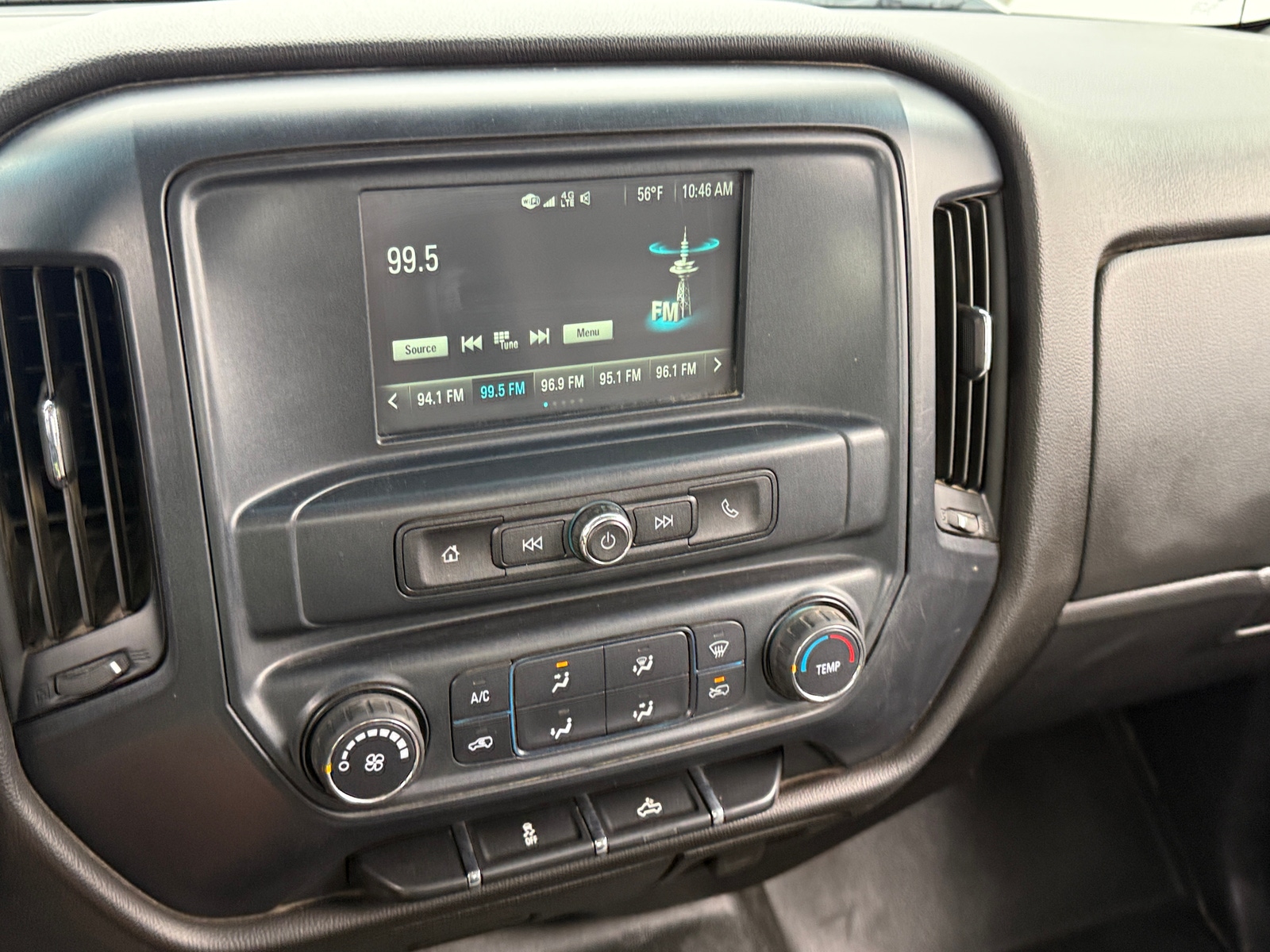 Thumbnail: 2019 Chevrolet Silverado 1500 - 3