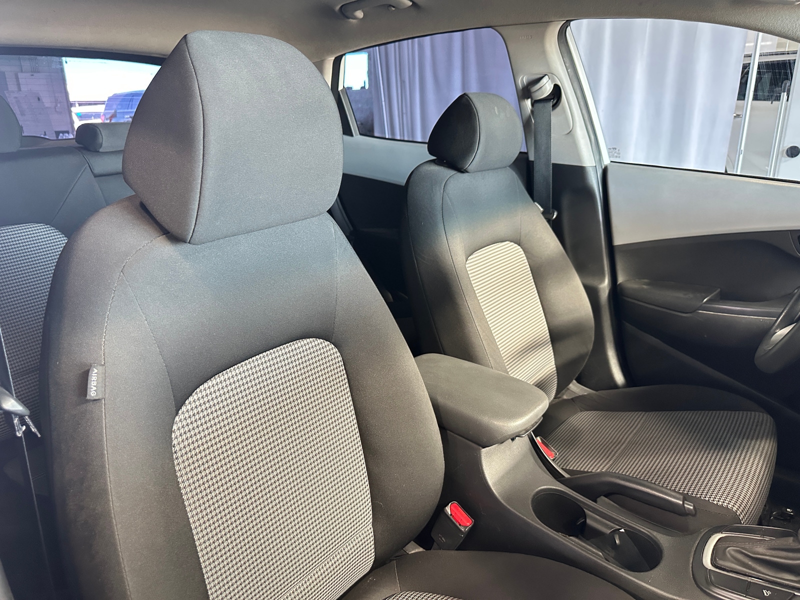 Thumbnail: 2020 Hyundai Kona - 2