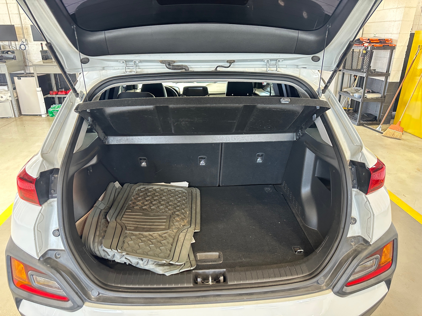 Thumbnail: 2020 Hyundai Kona - 7