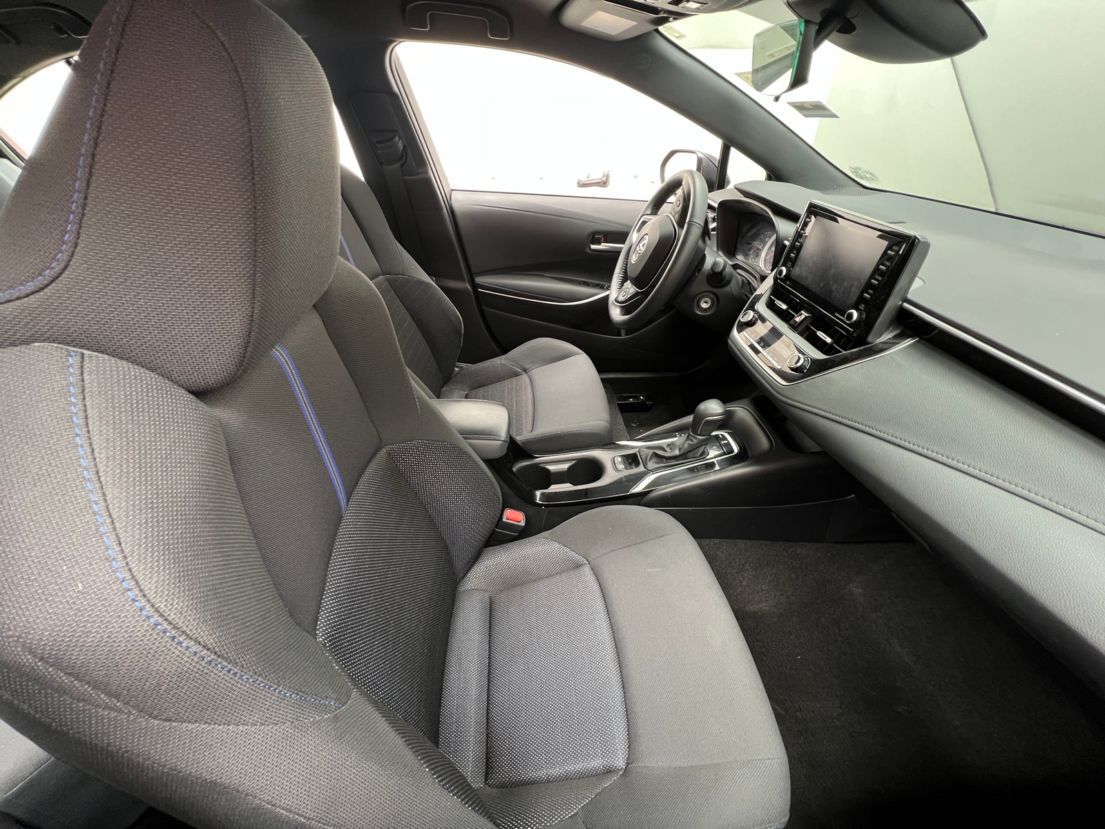 Thumbnail: 2022 Toyota Corolla - 2