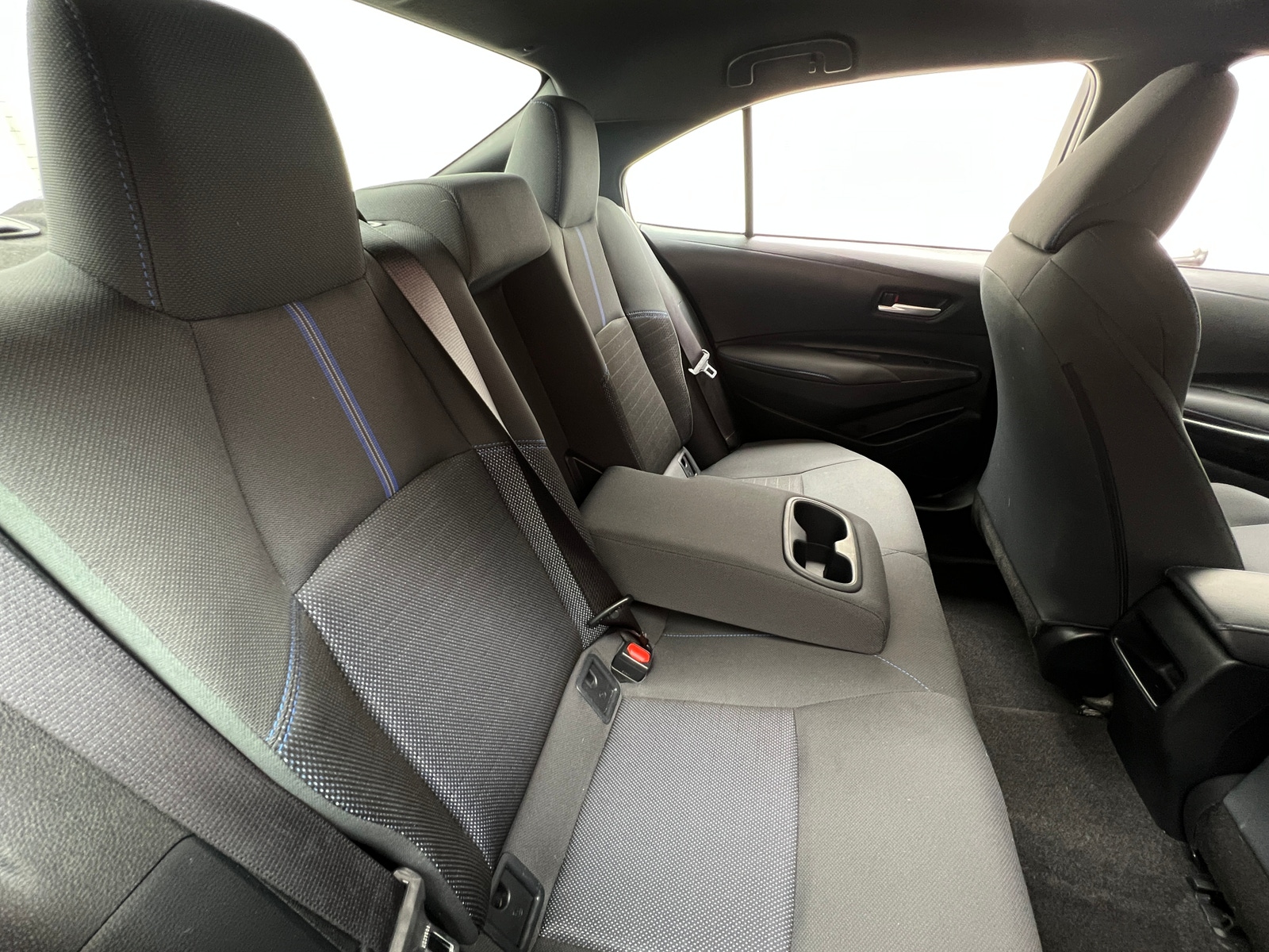 Thumbnail: 2022 Toyota Corolla - 6