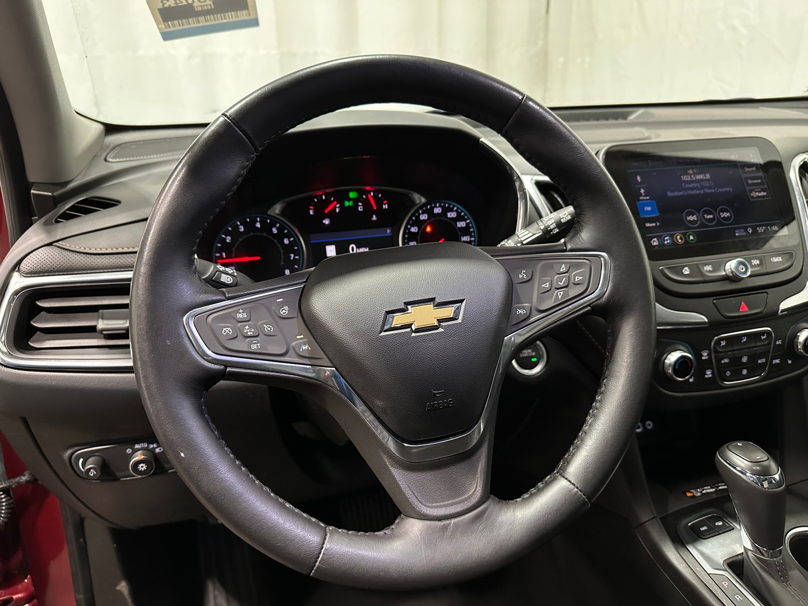 Thumbnail: 2019 Chevrolet Equinox - 4