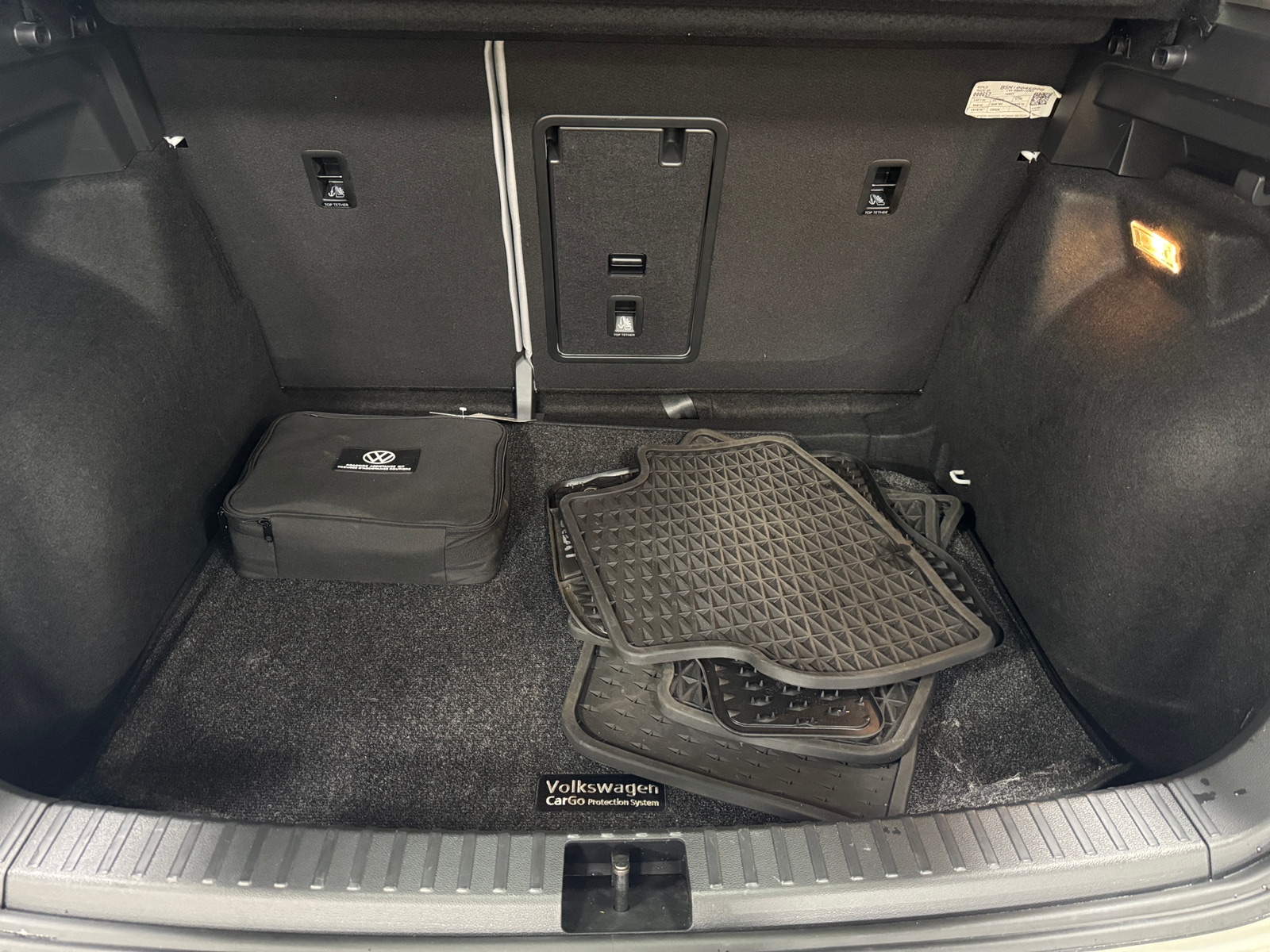 Thumbnail: 2022 Volkswagen Taos - 7