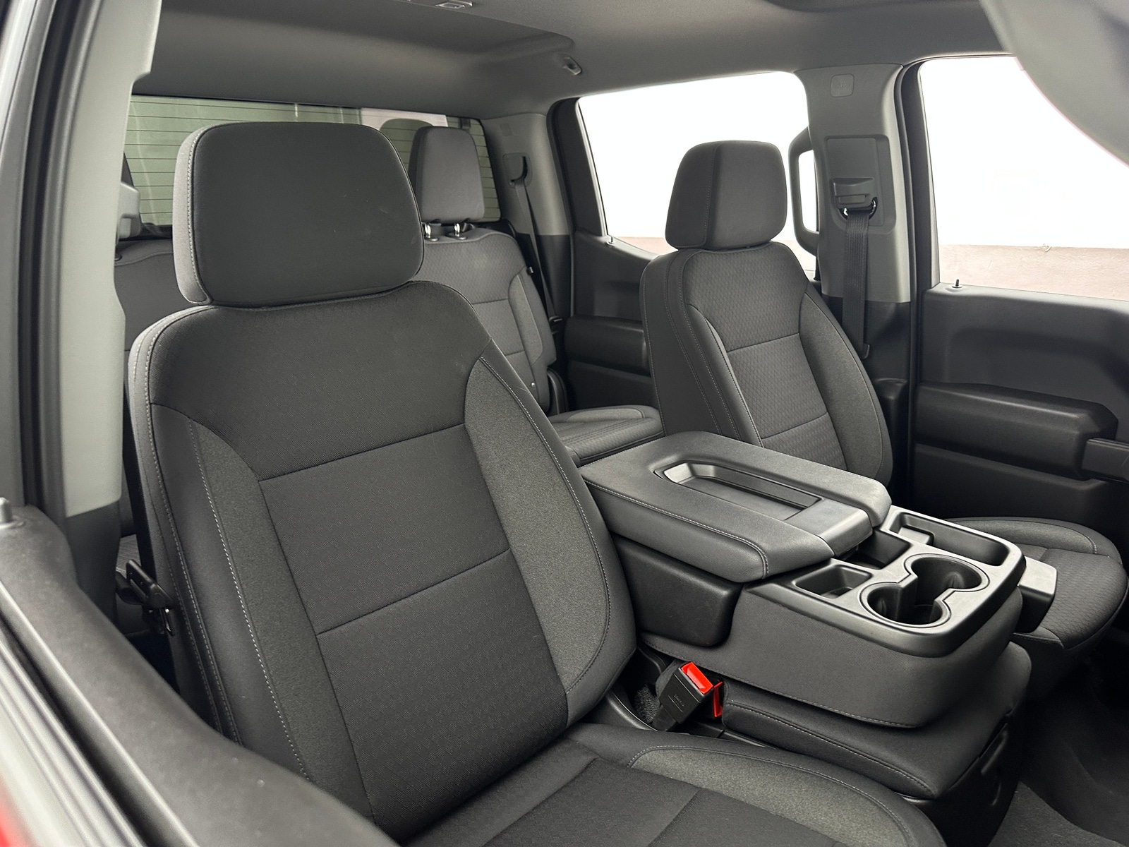 Thumbnail: 2025 Chevrolet Silverado 1500 - 2