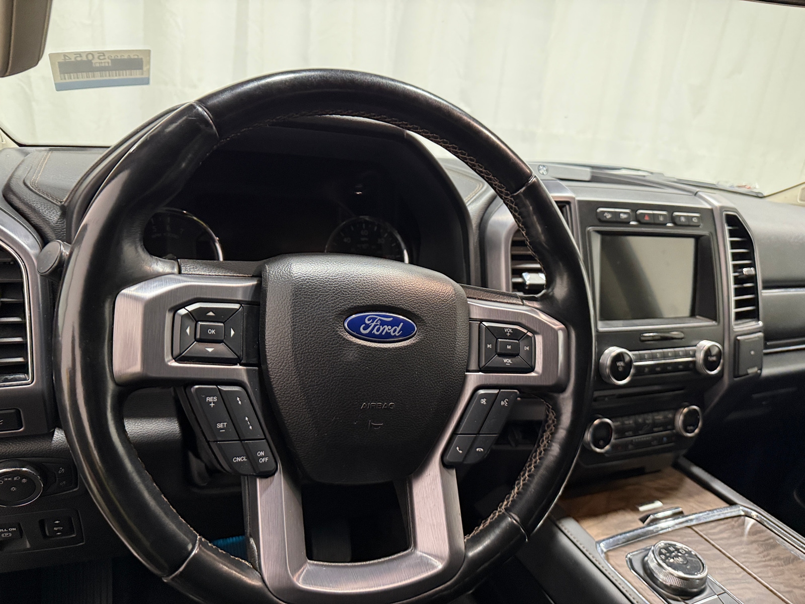 Thumbnail: 2018 Ford Expedition - 4