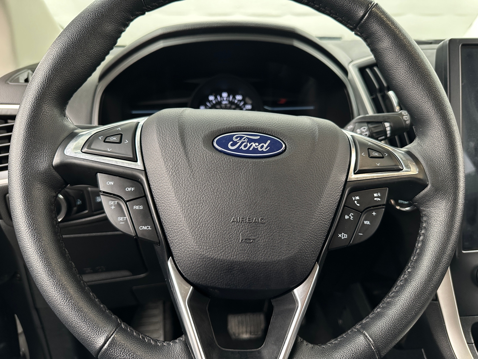 Thumbnail: 2024 Ford Edge - 4