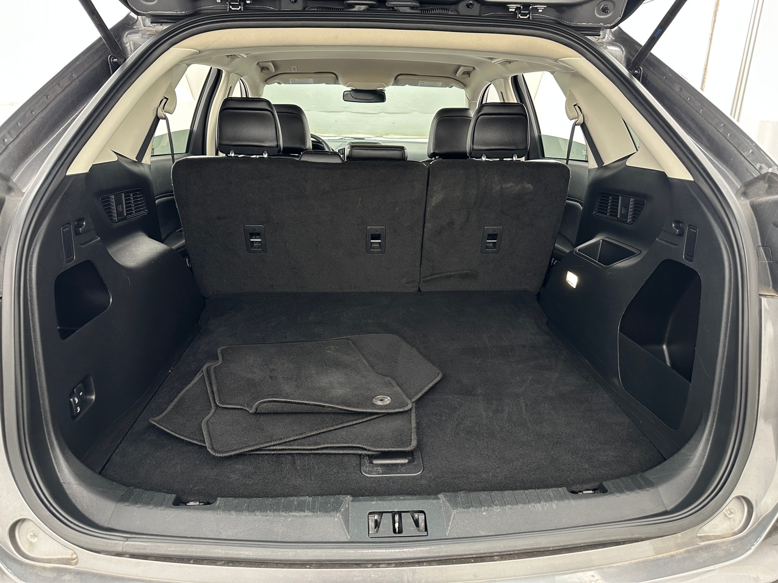 Thumbnail: 2024 Ford Edge - 6