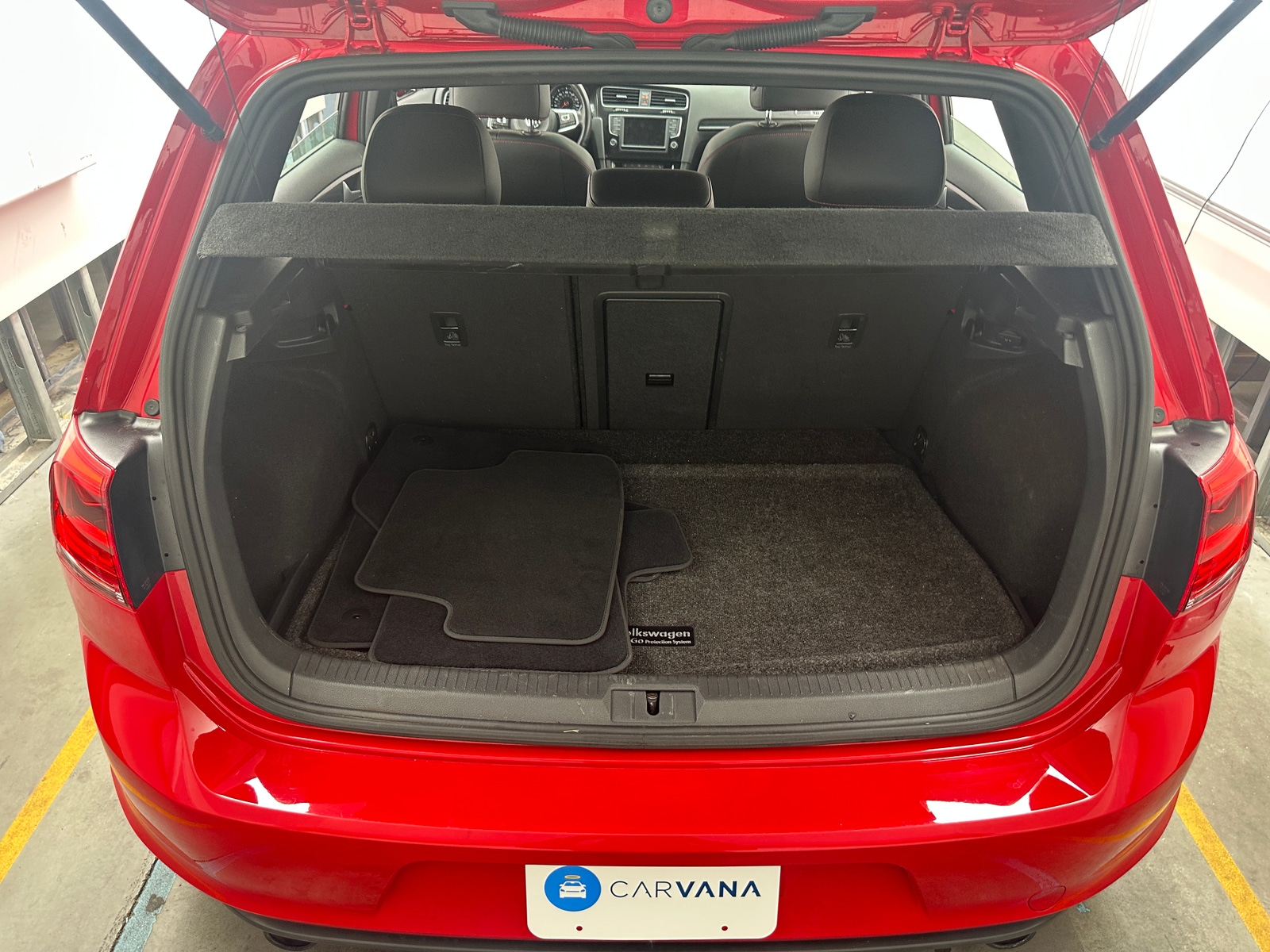 Thumbnail: 2017 Volkswagen Golf - 6