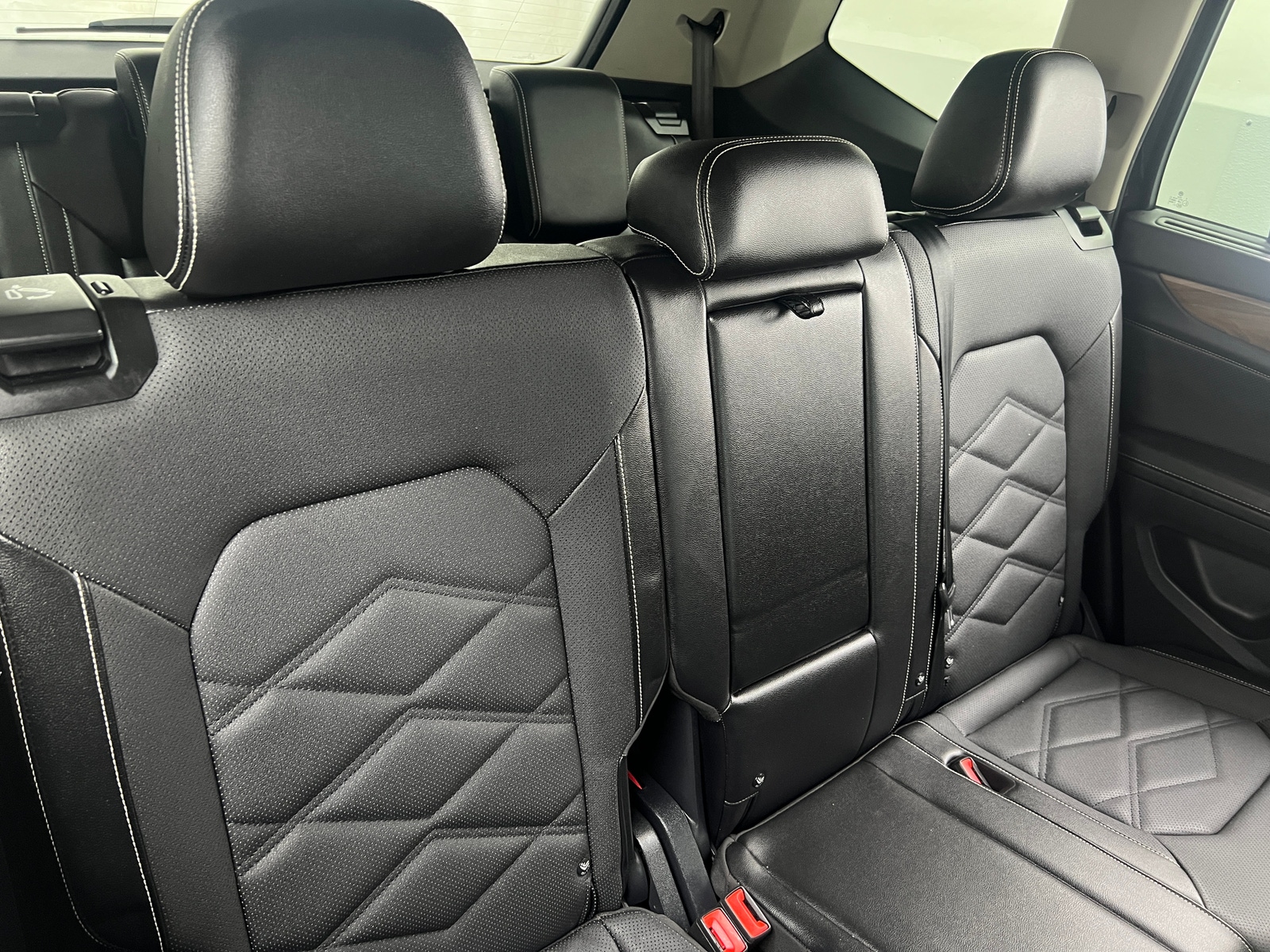 Thumbnail: 2024 Volkswagen Atlas - 5