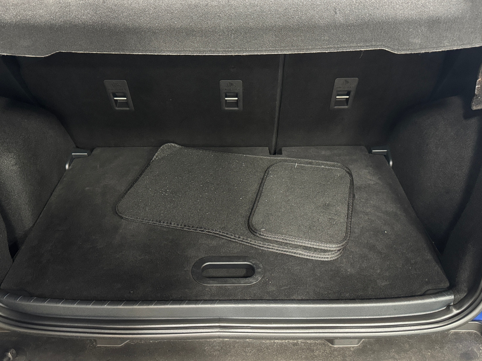 Thumbnail: 2019 Ford EcoSport - 7