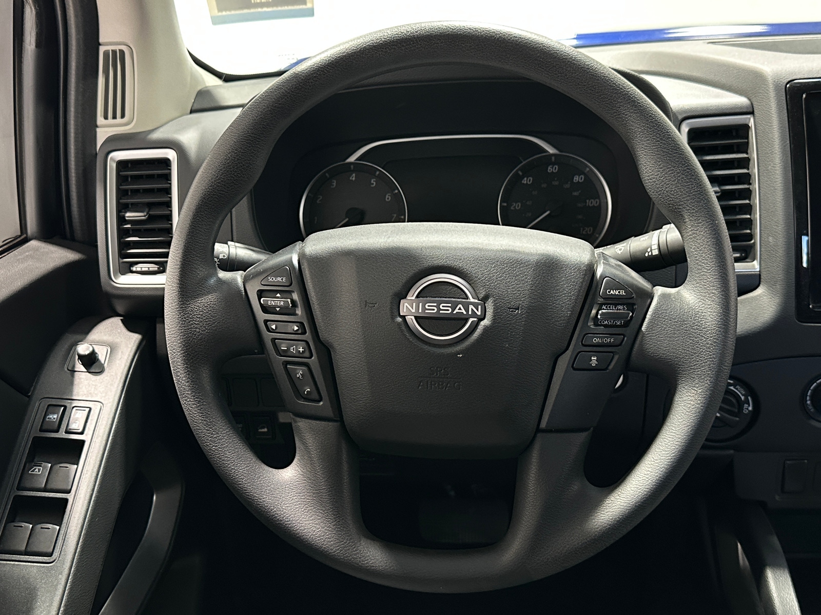 Thumbnail: 2022 Nissan Frontier - 5