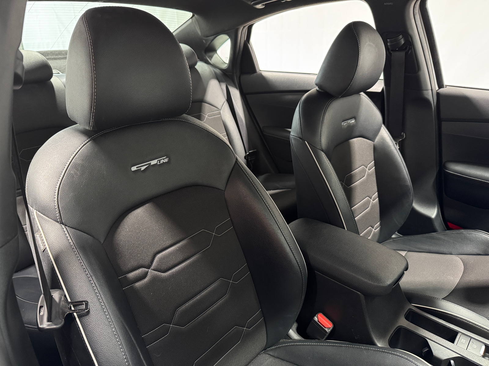 Thumbnail: 2023 Kia Forte - 2