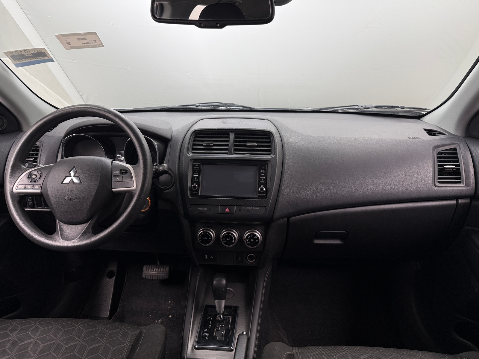 Thumbnail: 2021 Mitsubishi Outlander Sport - 3