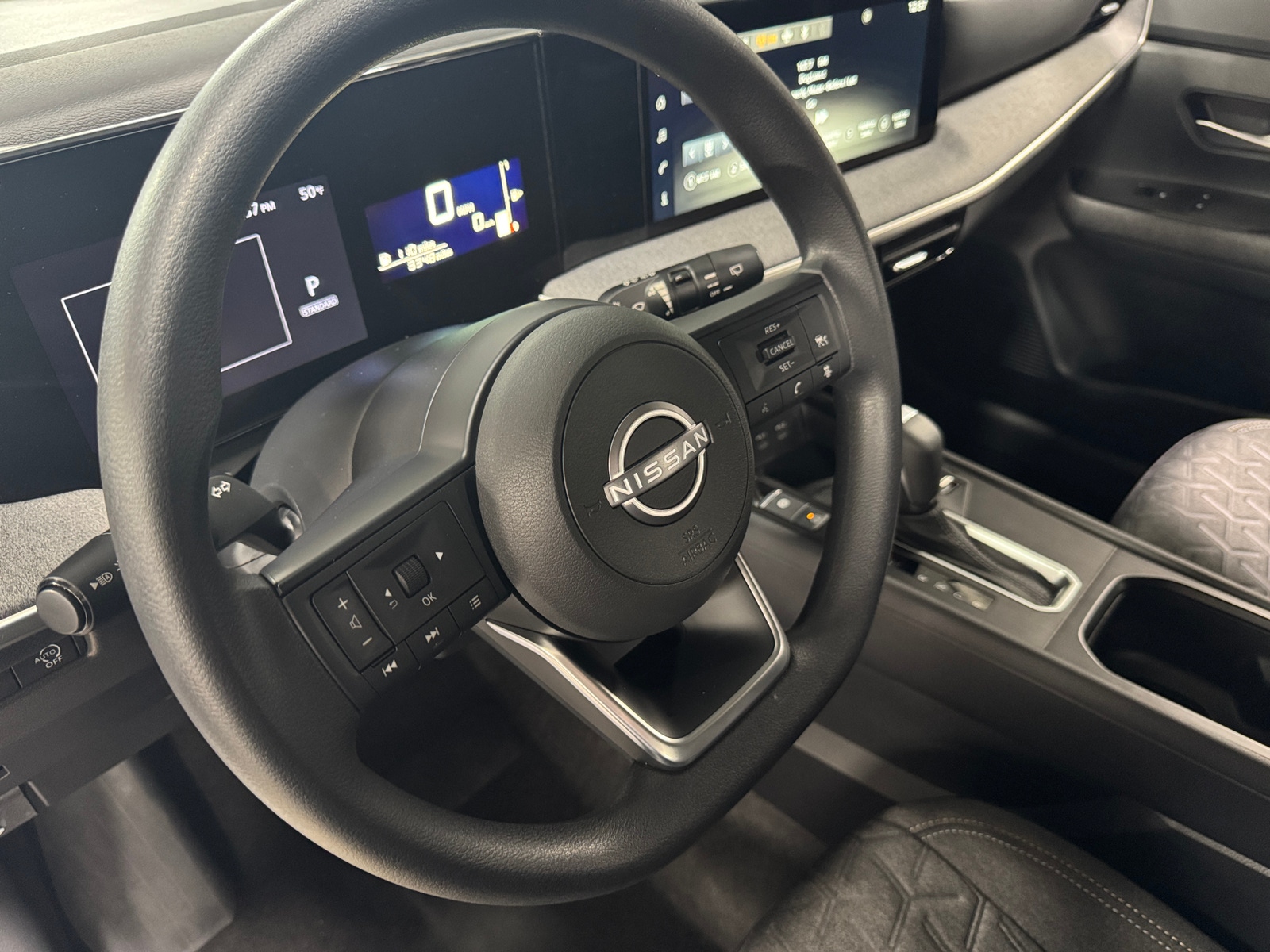 Thumbnail: 2025 Nissan Kicks - 5