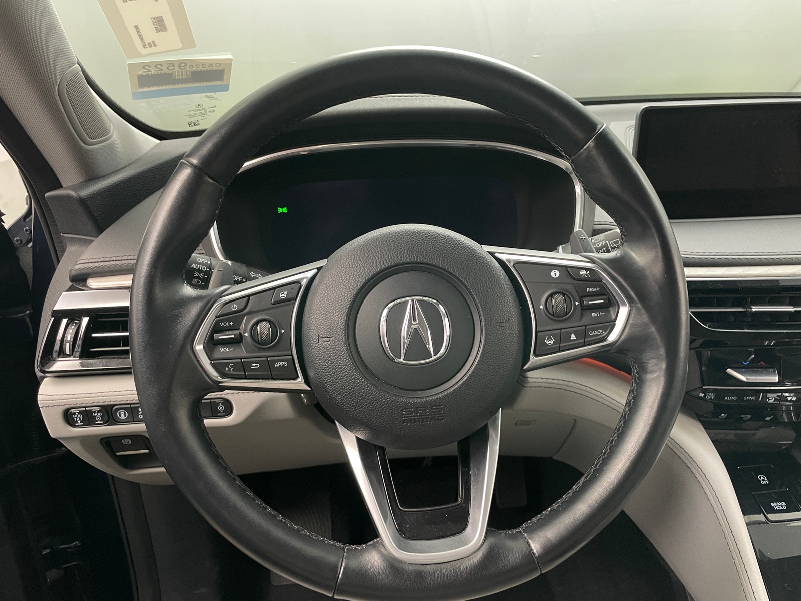 Thumbnail: 2022 Acura MDX - 4