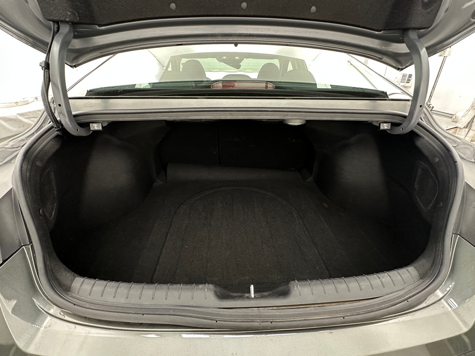 Thumbnail: 2025 Hyundai Elantra - 6