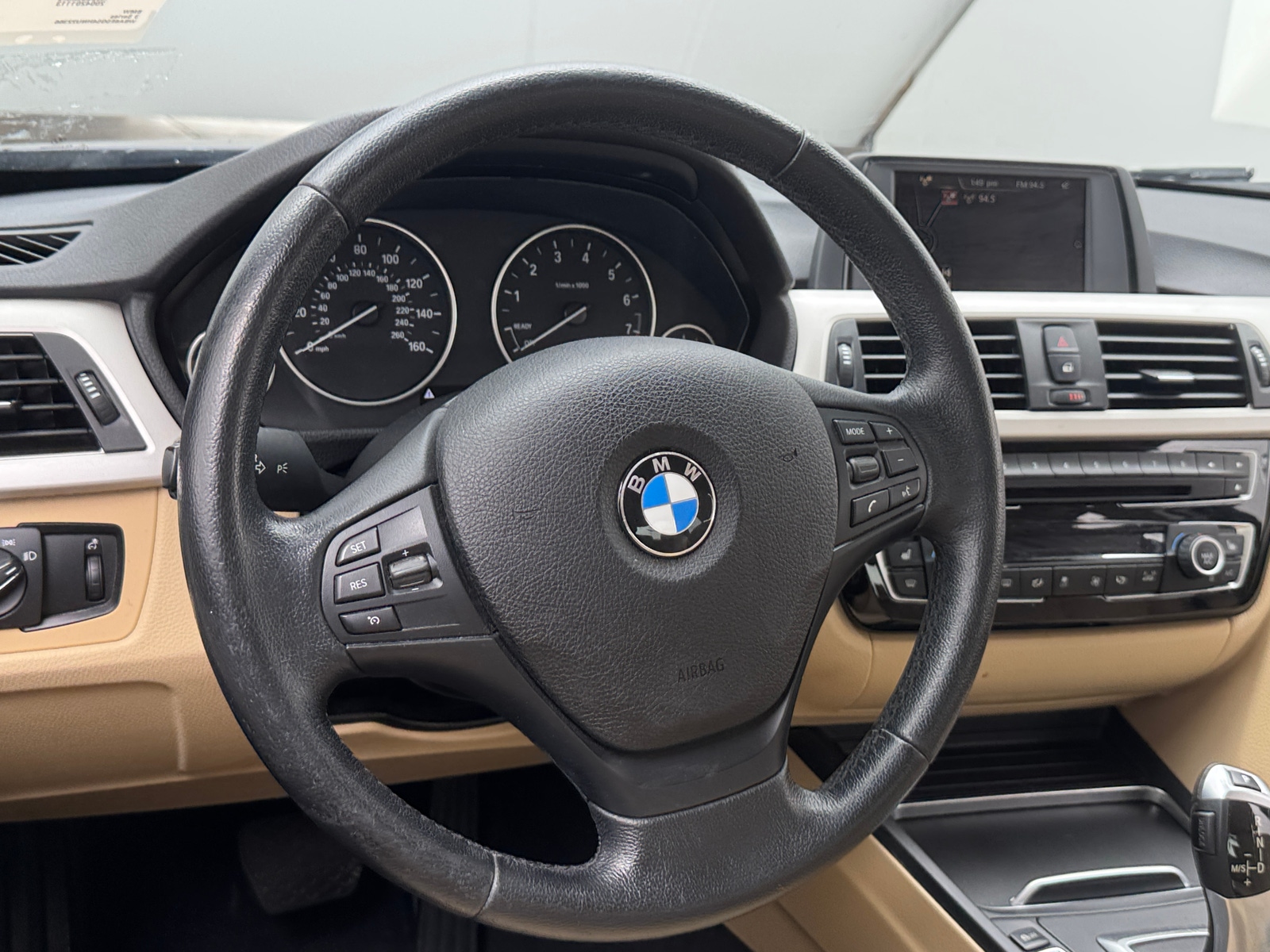 Thumbnail: 2017 BMW 3 Series - 4