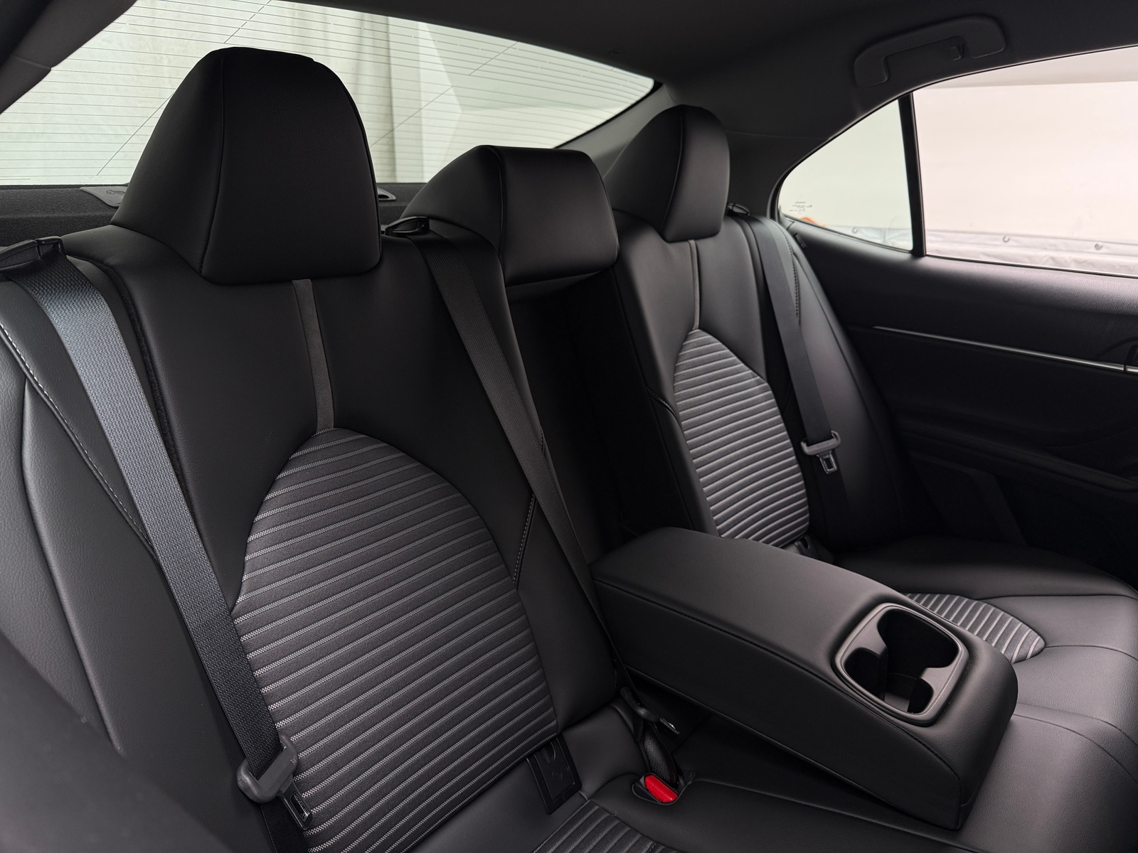 Thumbnail: 2023 Toyota Camry - 6