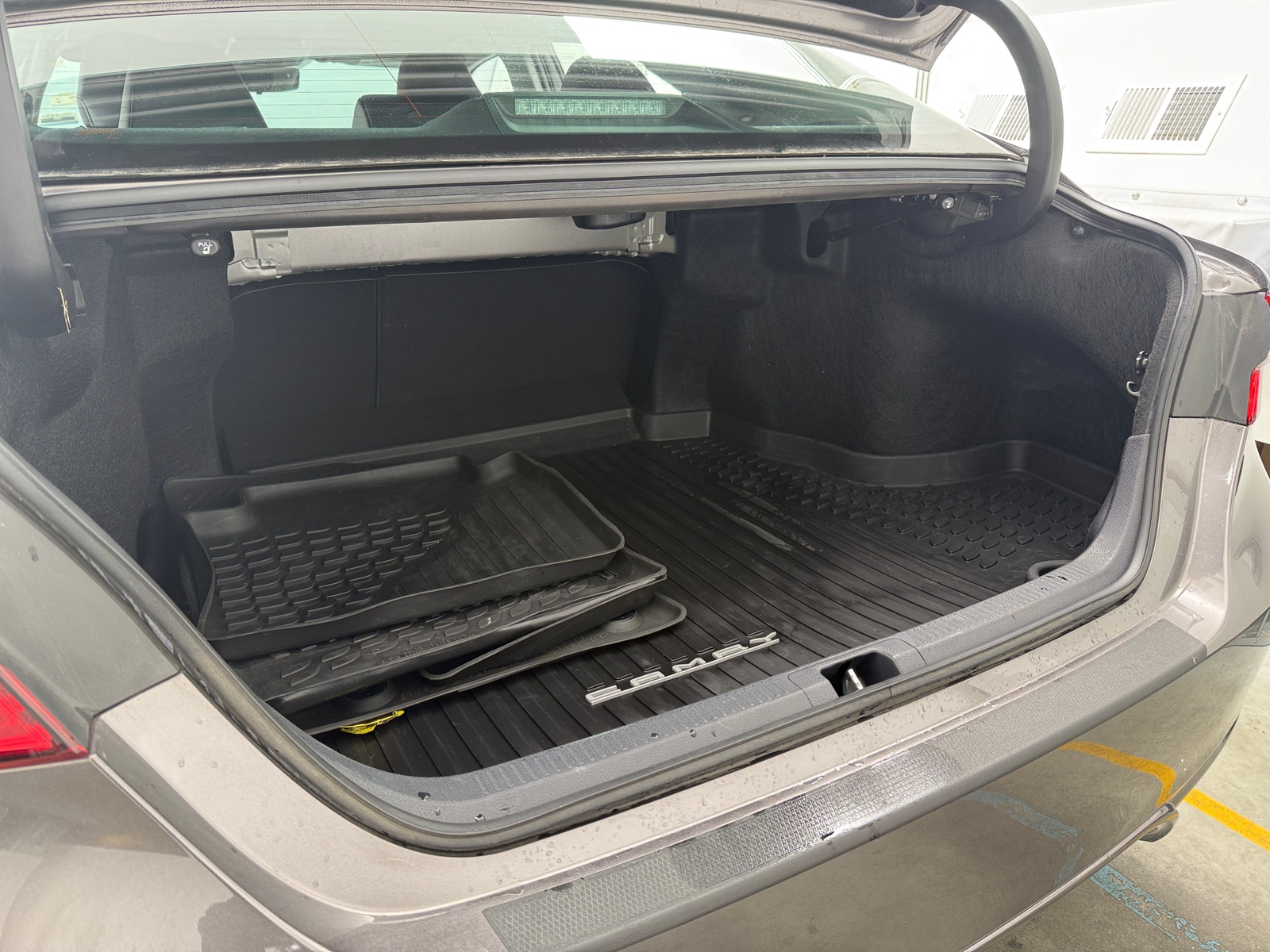 Thumbnail: 2023 Toyota Camry - 7