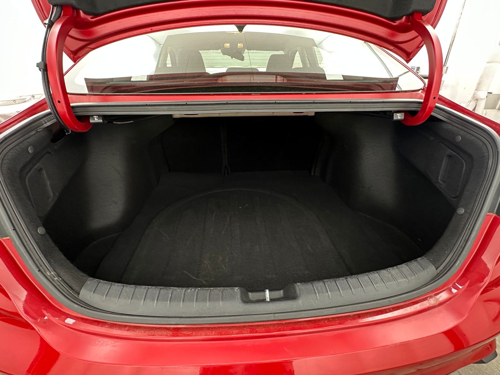 Thumbnail: 2024 Kia Forte - 7