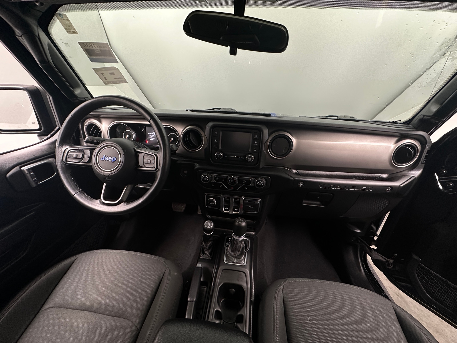 Thumbnail: 2020 Jeep Wrangler - 3