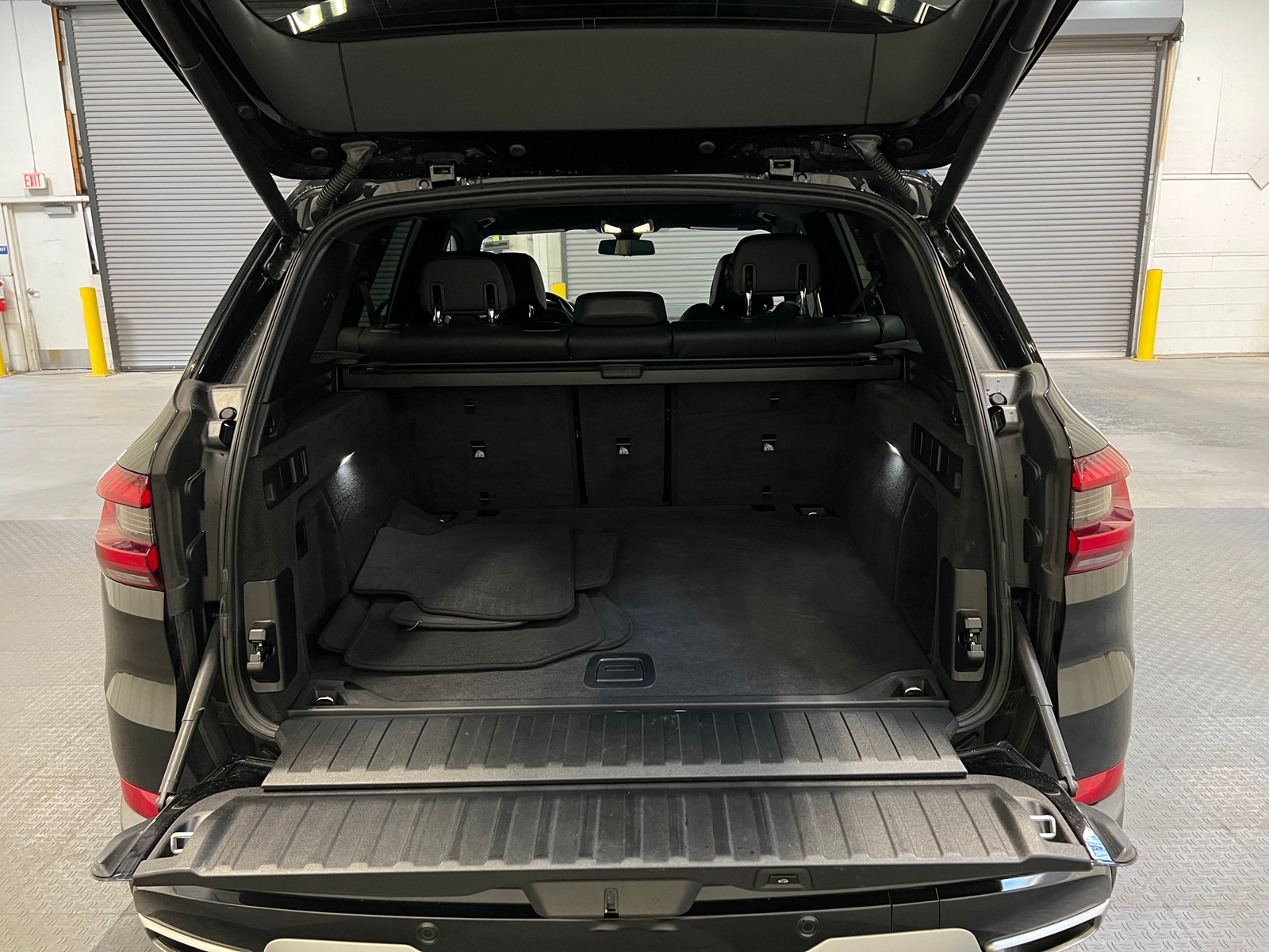 Thumbnail: 2021 BMW X5 - 6