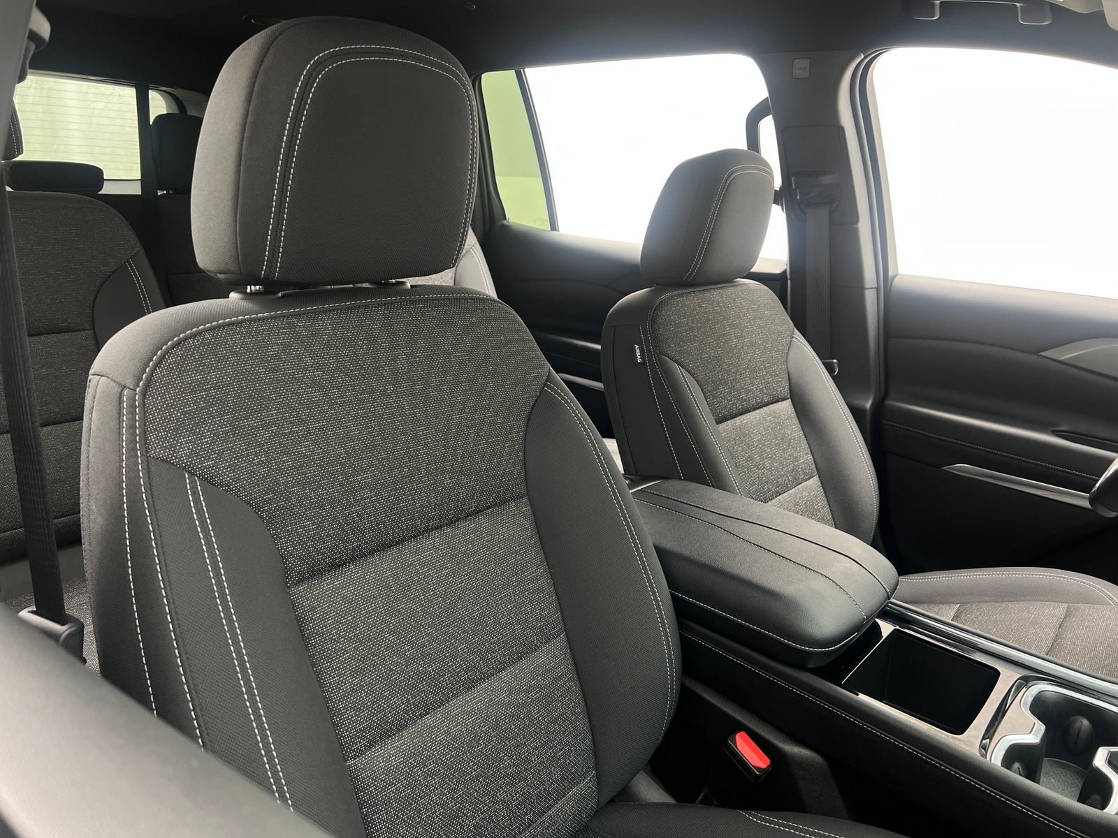 Thumbnail: 2025 Chevrolet Traverse - 2