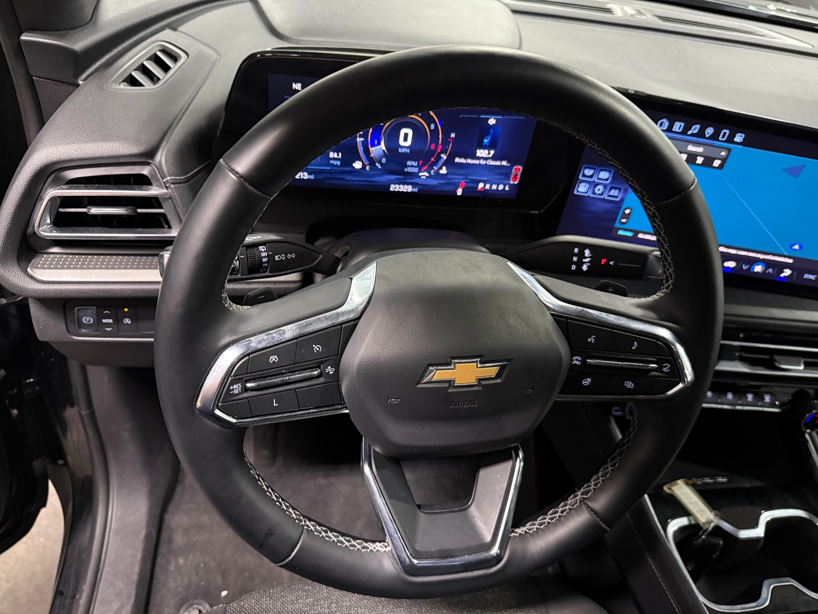 Thumbnail: 2025 Chevrolet Traverse - 5